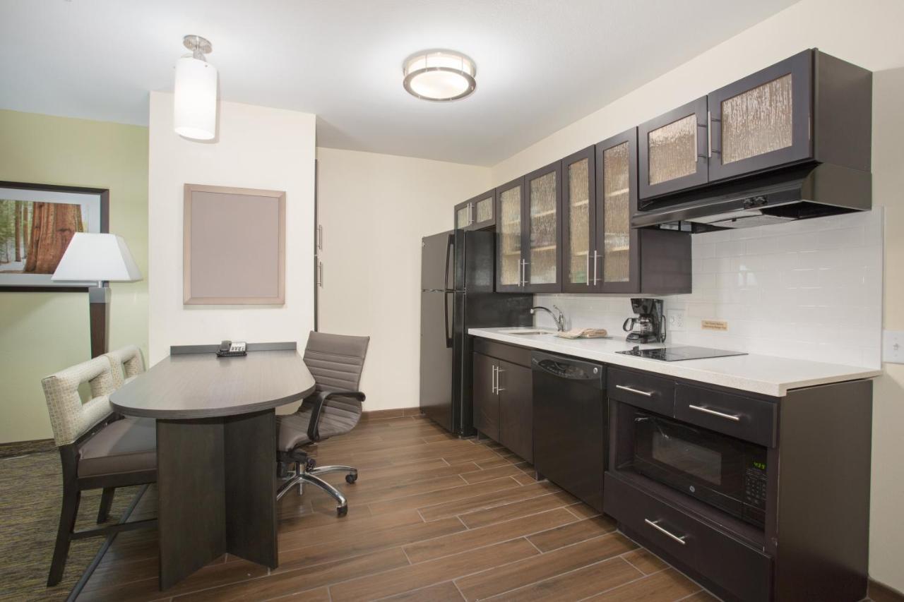 Candlewood Suites Longmont - Boulder Area By Ihg Bagian luar foto
